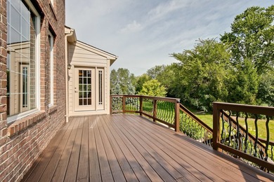 Stunning Home in Hawthorn Woods Country Club. Hardwood Floors - photo 31