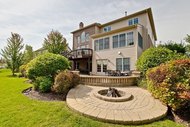 Stunning Home in Hawthorn Woods Country Club. Hardwood Floors - photo 36