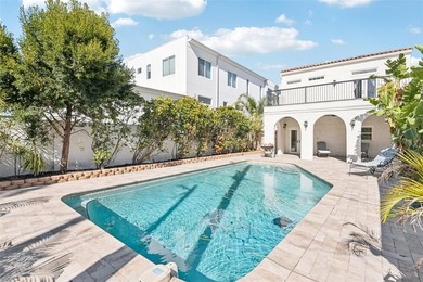 Built in 1926, 104 Palmera is the original and most - photo 44