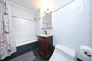 One bedroom condo on 3rd floor in a elevator building