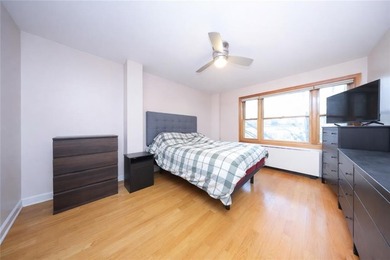 One bedroom condo on 3rd floor in a elevator building