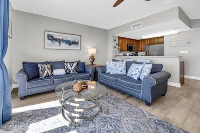 ncredible value for this turnkey 1BD/2BA Gulf-front condo at - photo 4