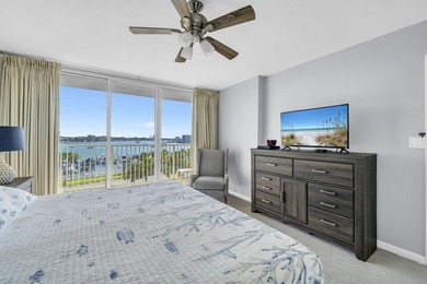Boat Slip Included! Experience breathtaking panoramic views of - photo 13