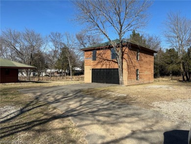 3 Bedroom 2 Bath home just outside Arrowhead Estates. 2 car - photo 15
