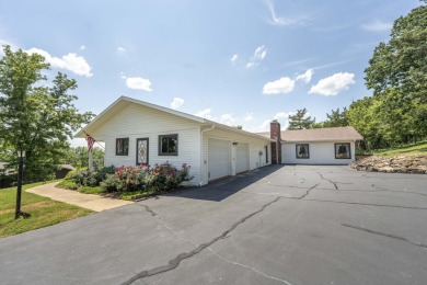 Lake Home For Sale in Kimberling City, Missouri