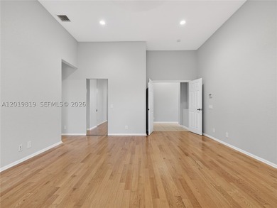 Motivated Seller! Willing to offer a credit toward closing cost - photo 35