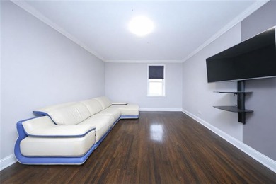 Welcome to Senate Coops! Bright 1-Bedroom Co-op in Prime