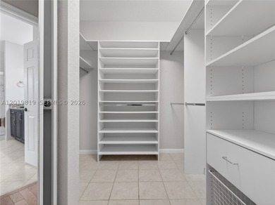 Motivated Seller! Willing to offer a credit toward closing cost - photo 43