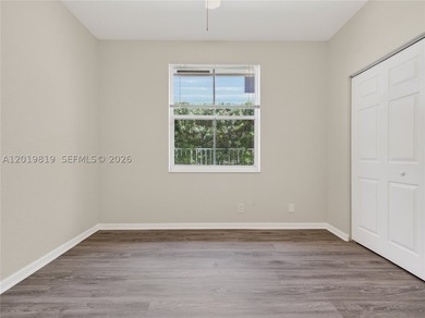 Motivated Seller! Willing to offer a credit toward closing cost - photo 49