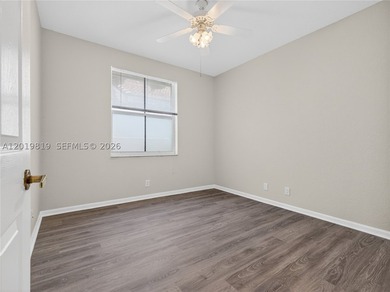 Motivated Seller! Willing to offer a credit toward closing cost - photo 54