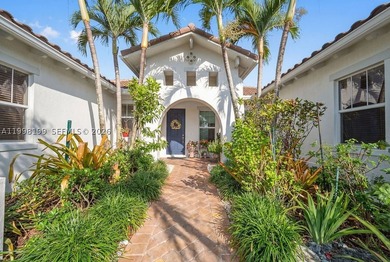 Experience refined living in this beautifully upgraded residence - photo 4