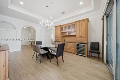 Experience refined living in this beautifully upgraded residence - photo 10