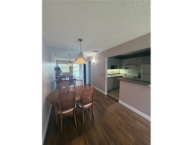 Beautiful 1BR/1BA second-floor condo in the desirable 55+ Vista - photo 6