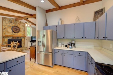 Welcome to your new Keowee Key home! This premium gated - photo 16