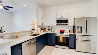 Welcome to this beautifully maintained 3-bedroom, 2.5-bath - photo 19
