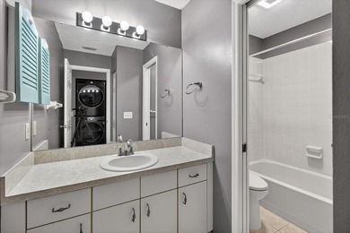 Under contract-accepting backup offers. Welcome home to this - photo 33