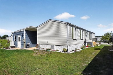 Welcome to 132 Holiday Park Blvd NE in beautiful Palm Bay-where - photo 4