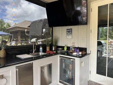 Fairhope Motorcoach Resort is an upscale Class A Motor Coach - photo 3