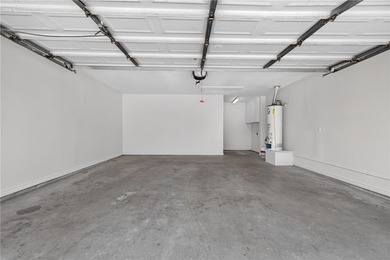 Move-in ready townhome located in the desirable The Havens - photo 26