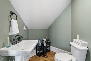 This gorgeos meticulously maintained home is in an idyllic - photo 38
