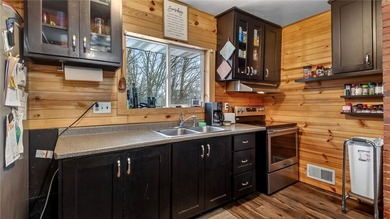 Enjoy the best of country living without giving up convenience - photo 5