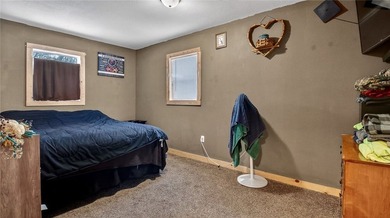 Enjoy the best of country living without giving up convenience - photo 6