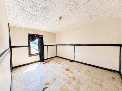 Value-Add Duplex Investment Opportunity! Calling all investors - photo 10
