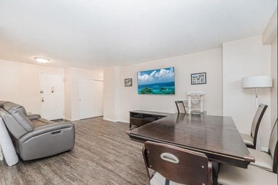 Welcome to Waterview Towers, located in the Bath Beach section