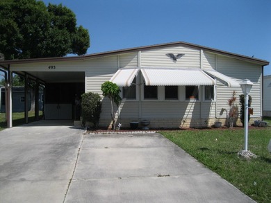 Spacious and well maintained 2 Bedroom 2 bathroom mobile home - photo 1