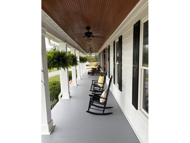 This property has two houses. The information above pertains to - photo 20
