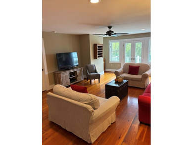 This property has two houses. The information above pertains to - photo 23