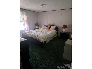 Looking for a primary bedroom with your own bathroom, sitting - photo 3