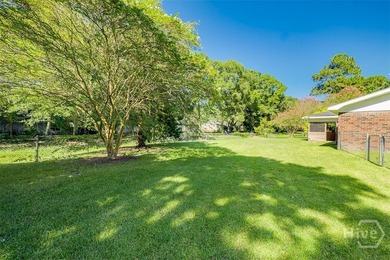 Beautifully renovated brick ranch in the heart of Richmond Hill! - photo 34