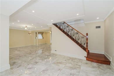 An exceptional opportunity to own a luxurious Center Hall home - photo 38