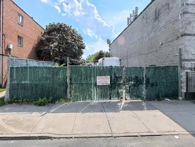 C-8 empty lot 40x100 in the Canarsie section of Brooklyn NY. The - photo 2