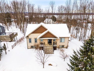 Lac Brome Home For Sale in Lac-Brome QC