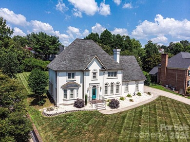 Beautiful 4-bedroom, 2.5-bath home located in a desirable gated - photo 2