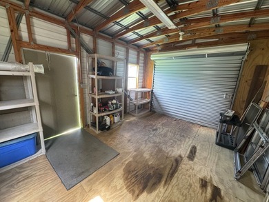 Welcome to Briarwood Mobile Home Park, a quiet and - photo 5