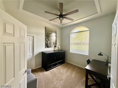 Welcome to this well-maintained 3-bedroom plus den, 2-bath pool - photo 13