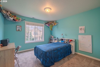Elegant Living in Lakeview Estates! This spacious home offers 4 - photo 27