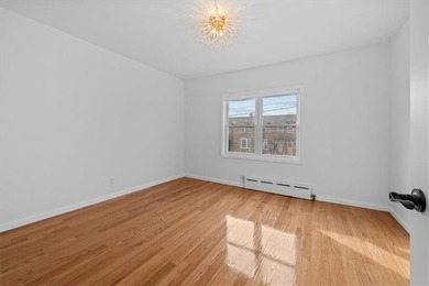 WOW! Rare Find in Prime *Old Mill Basin* Fully Detached - photo 10