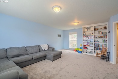 Elegant Living in Lakeview Estates! This spacious home offers 4 - photo 34