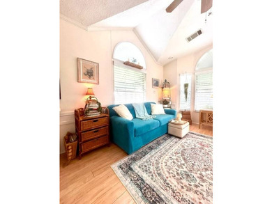 Discover this charming 1-bedroom, 1-bath manufactured home set - photo 10