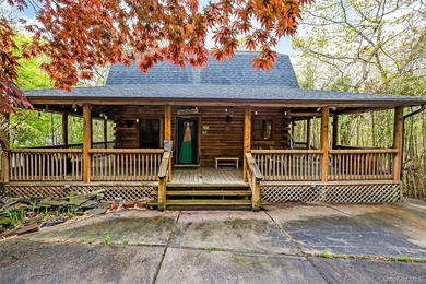 Located in the highly sought-after Oakwood on the Sound - photo 1
