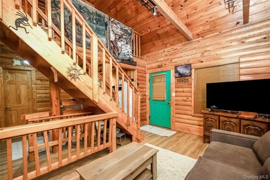 Located in the highly sought-after Oakwood on the Sound - photo 4