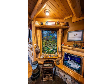 Stunning 7-Bedroom Lakefront Retreat on Echo Valley Trail - - photo 11