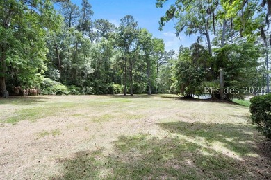 Nestled within the prestigious community of Long Cove Club, this - photo 11