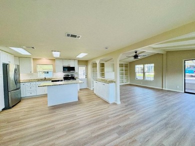 Boaters Delight on Lake Haines! Totally Renovated Home with - photo 12