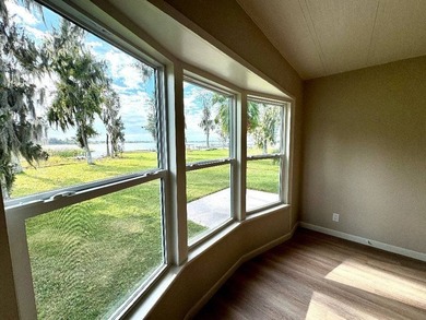 Boaters Delight on Lake Haines! Totally Renovated Home with - photo 16
