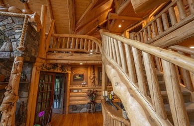Stunning 7-Bedroom Lakefront Retreat on Echo Valley Trail - - photo 19